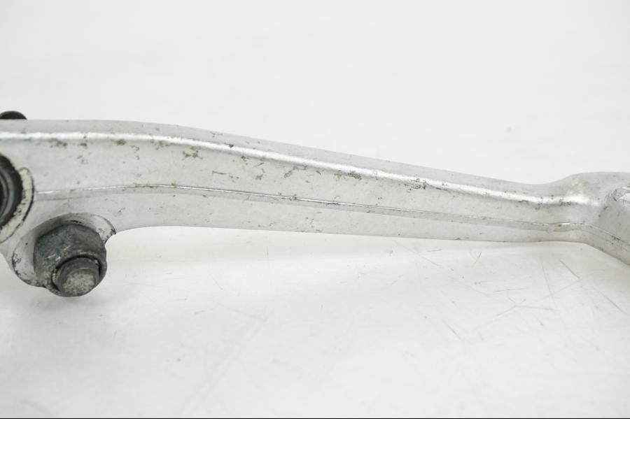 Snett uppifrån på Bromspedal från en Yamaha FZR 1000 -1990 motorcykel.