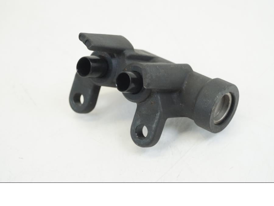 Framsidan på Bromsfördelare från en Honda XL 1000 V -1999 motorcykel.