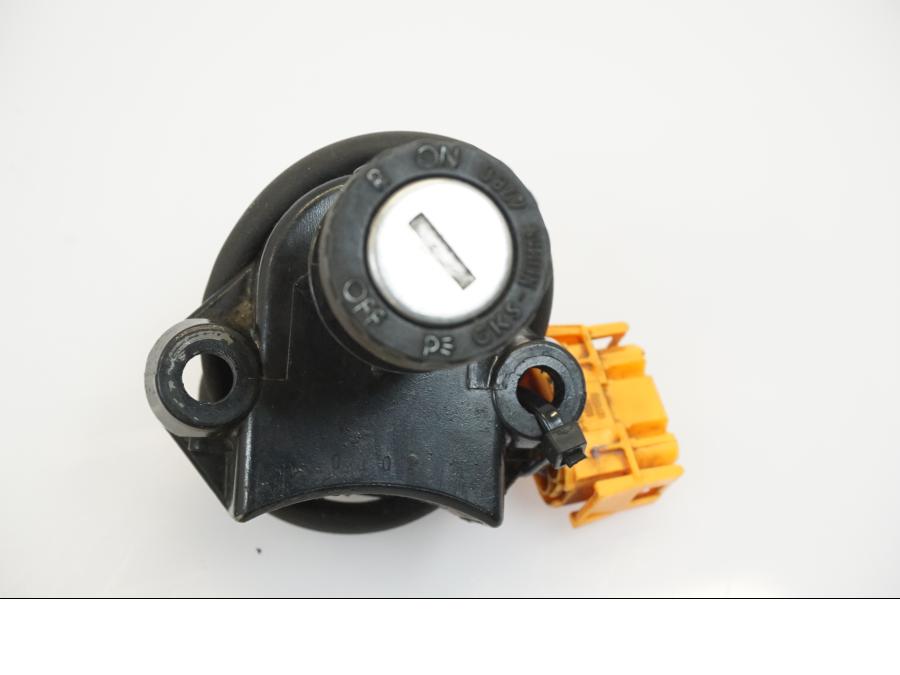 Höger sida på Låssats från en BMW R 1150 R -2002 motorcykel.