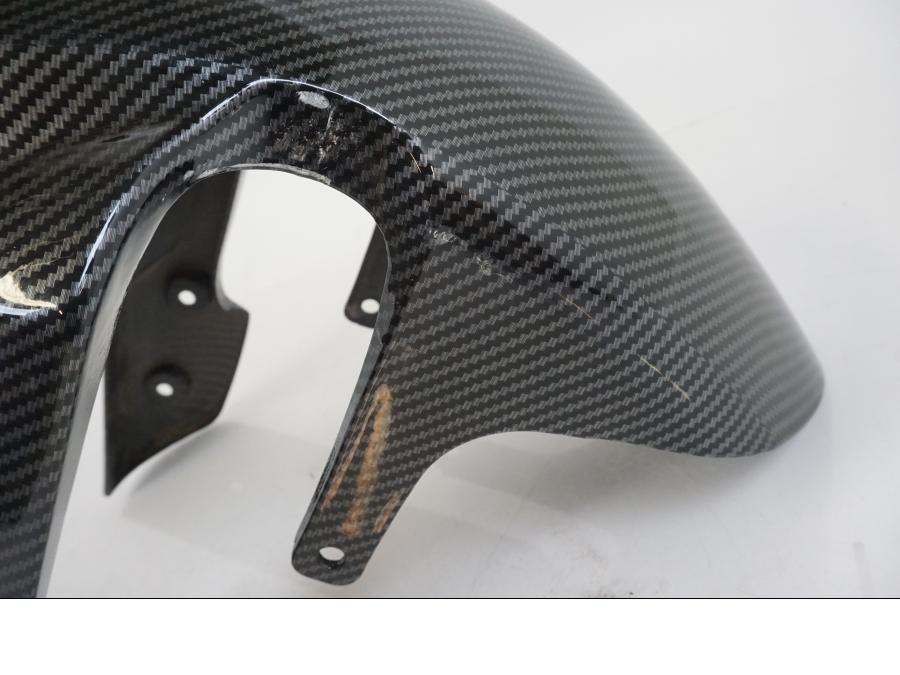 Höger sida på Framskärm från en Suzuki GSX-R 1000 -2007 motorcykel.