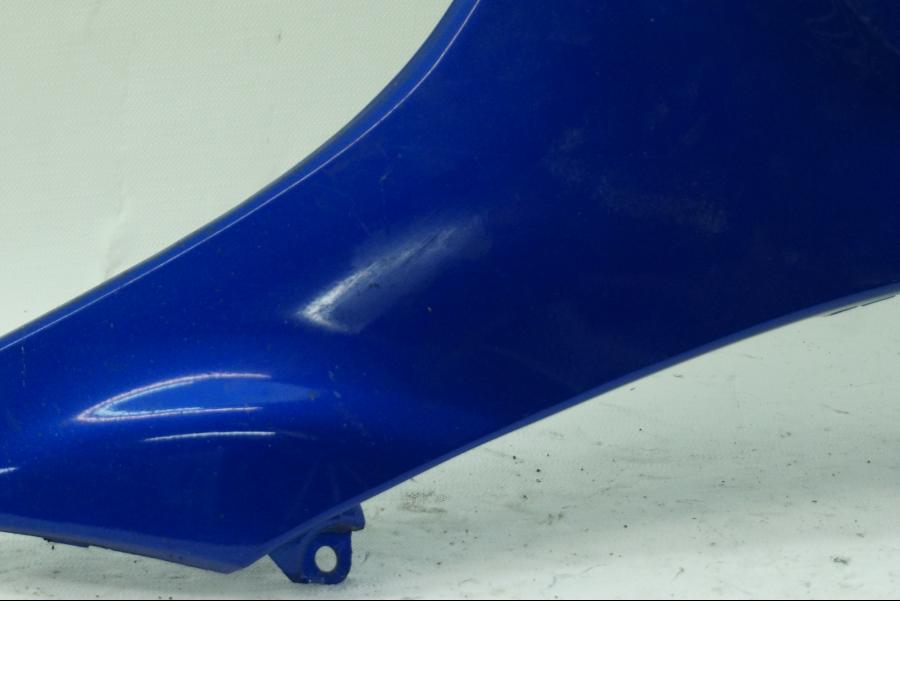 Baksidan på Sidkåpa från en Suzuki GSX-R 750 -2006 motorcykel.