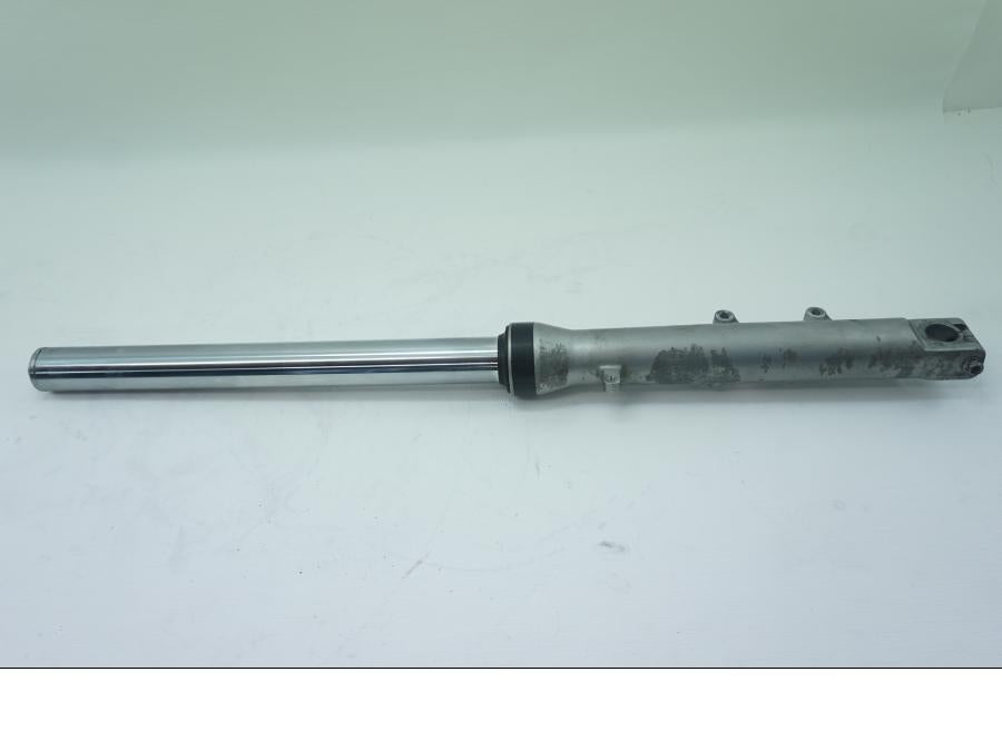 Baksidan på Gaffelben från en Honda VFR 750 -1992 motorcykel.