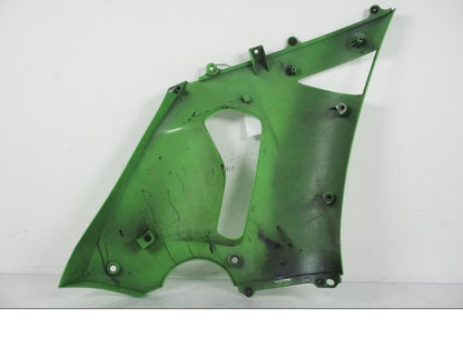 Snett uppifrån på Sidkåpa från en Kawasaki ZX-6R -2005 motorcykel.