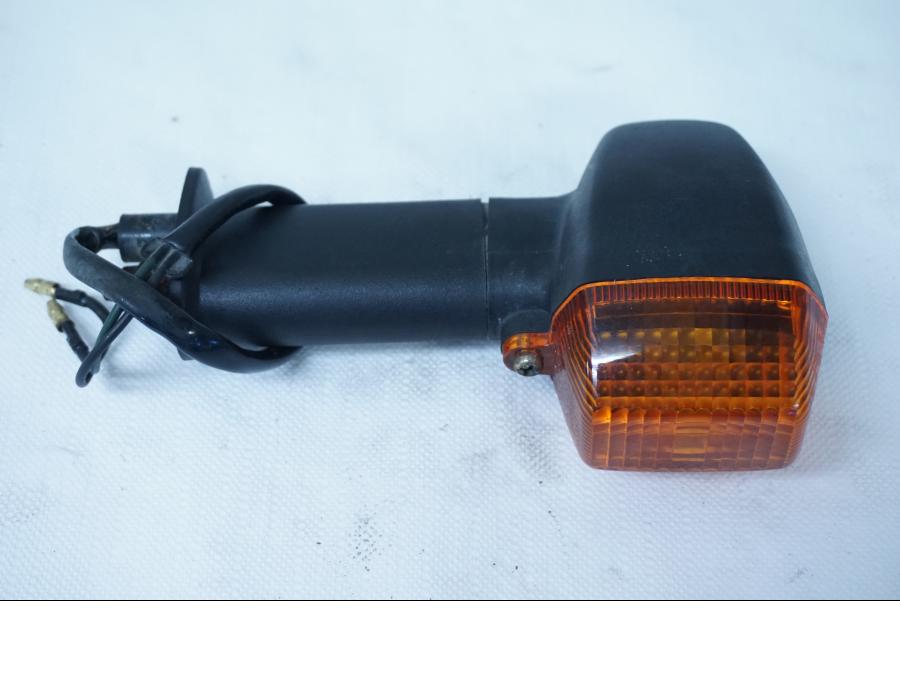 Framsidan på Blinkers från en Yamaha YZF 1000 R -1997 motorcykel.