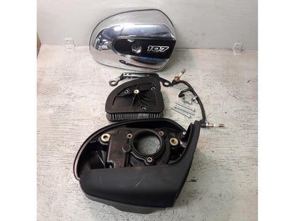 Framsidan på Luftburk från en H-D Harley diverse -2010 motorcykel.