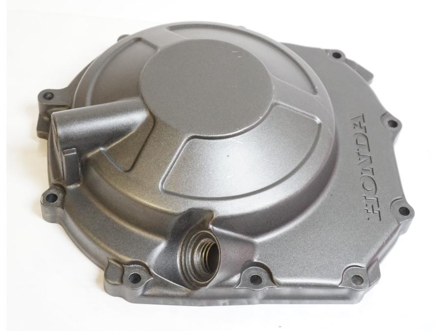 Baksidan på Kopplingskåpa från en Honda CBR 900 RR -1995 motorcykel.