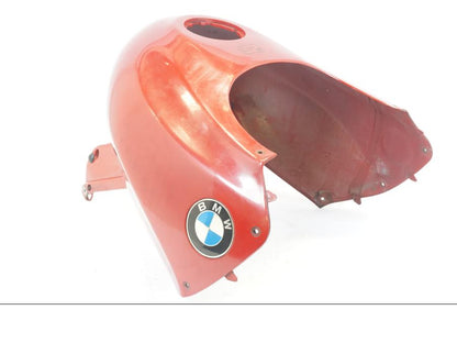 Framsidan på Bensintankskåpa från en BMW F 650 -1998 motorcykel.