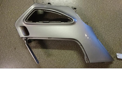 Framsidan på Sidkåpa från en Honda ST 1100 -1991 motorcykel.