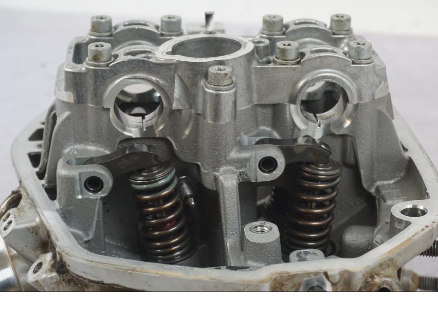 Höger sida på Topplock från en BMW R 1200 GS -2018 motorcykel.