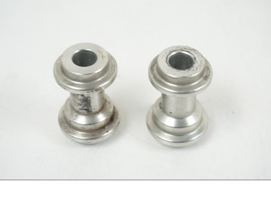 Höger sida på bobiner / svingrullar från en BMW S 1000 R -2019 motorcykel.