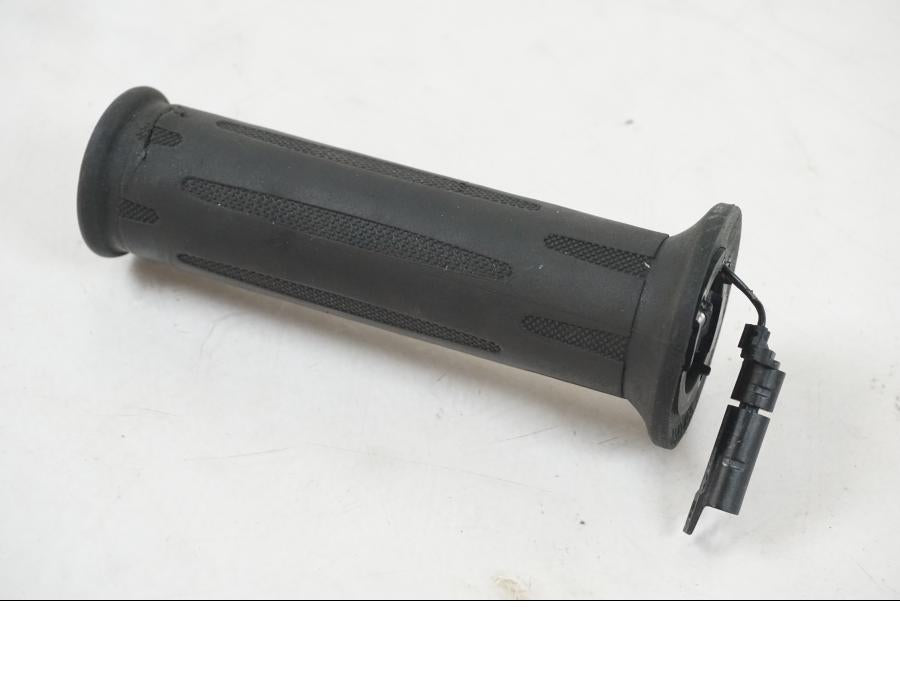 Framsidan på Värmehandtag från en BMW R 1250 GS -2021 motorcykel.