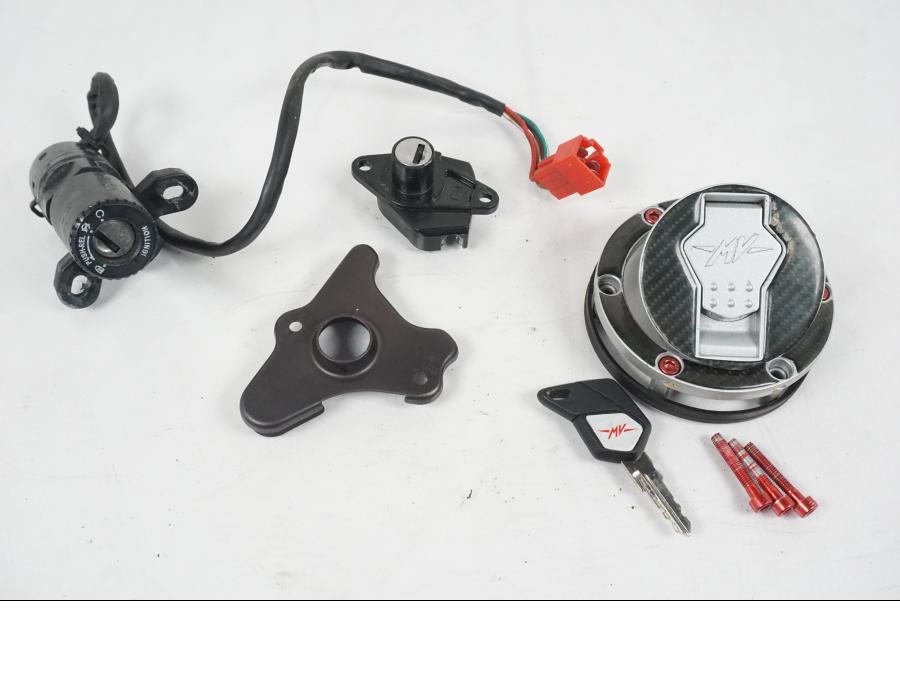 Framsidan på Låssats från en MV Agusta Dragster -2014 motorcykel.