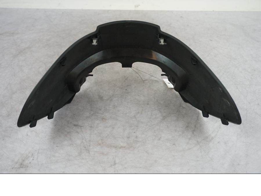 Baksidan på Tankkåpa från en BMW S 1000 XR -2019 motorcykel.