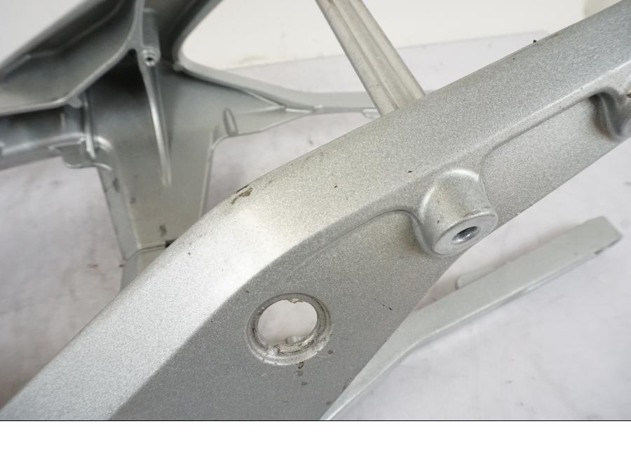 Extrabild5 på Bakram från en KTM 690 Duke -2014 motorcykel.