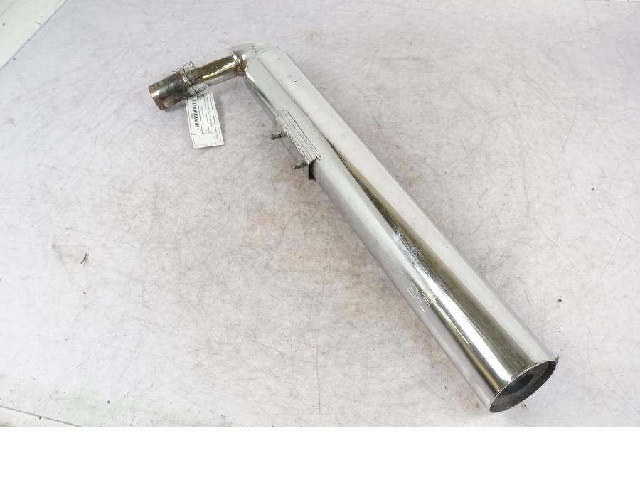 Framsidan på Ljuddämpare från en Kawasaki VN 1500 Mean Streak -2003 motorcykel.