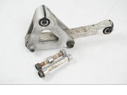 Framsidan på Stötdämparlänkage från en Yamaha YZF 1000 R1 -2007 motorcykel.