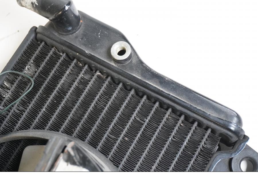 Extrabild1 på Vattenkyl från en Kawasaki GPZ 900 -1990 motorcykel.