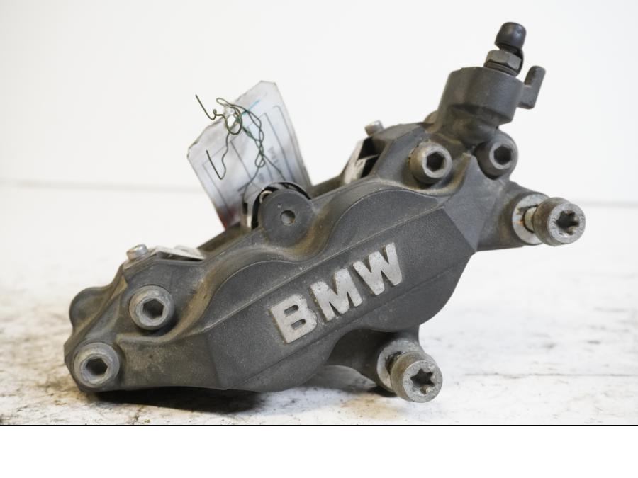 Framsidan på Bromsok från en BMW R 1100 S -2001 motorcykel.