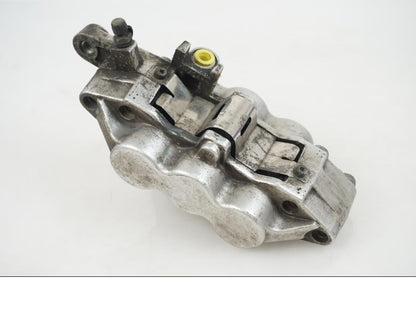 Baksidan på Bromsok från en Suzuki VZ 1600 -2004 motorcykel.