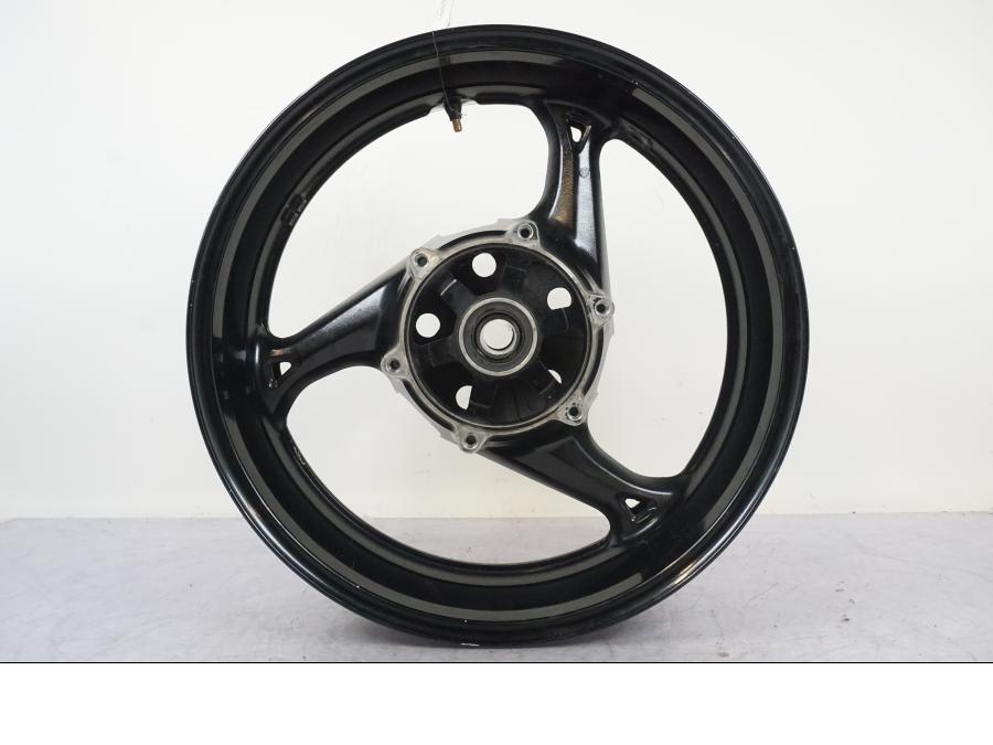 Extrabild2 på Fälg från en Suzuki GSX 1300 R -2010 motorcykel.