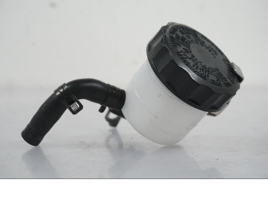 Vänster sida på Bromsvätskebehållare från en Kawasaki ZX-6R -2005 motorcykel.