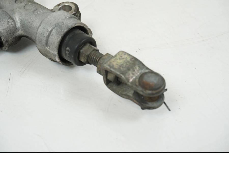 Extrabild1 på Bromshuvudcylinder från en Kawasaki ZZR 1100 -1994 motorcykel.