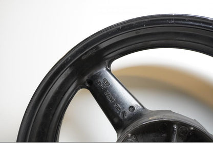 Extrabild5 på Fälg från en Yamaha YZF R6 -1999 motorcykel.