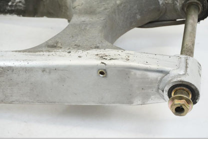 Baksidan på Sving från en Honda XL 1000 V -1999 motorcykel.