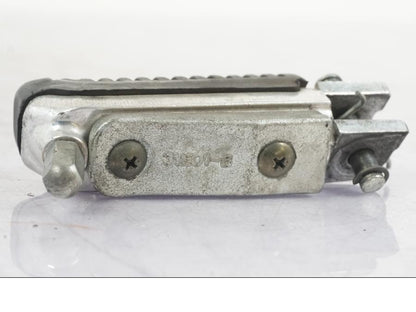 Snett uppifrån på Fotpinne från en Suzuki GSX 1300 RX -1999 motorcykel.