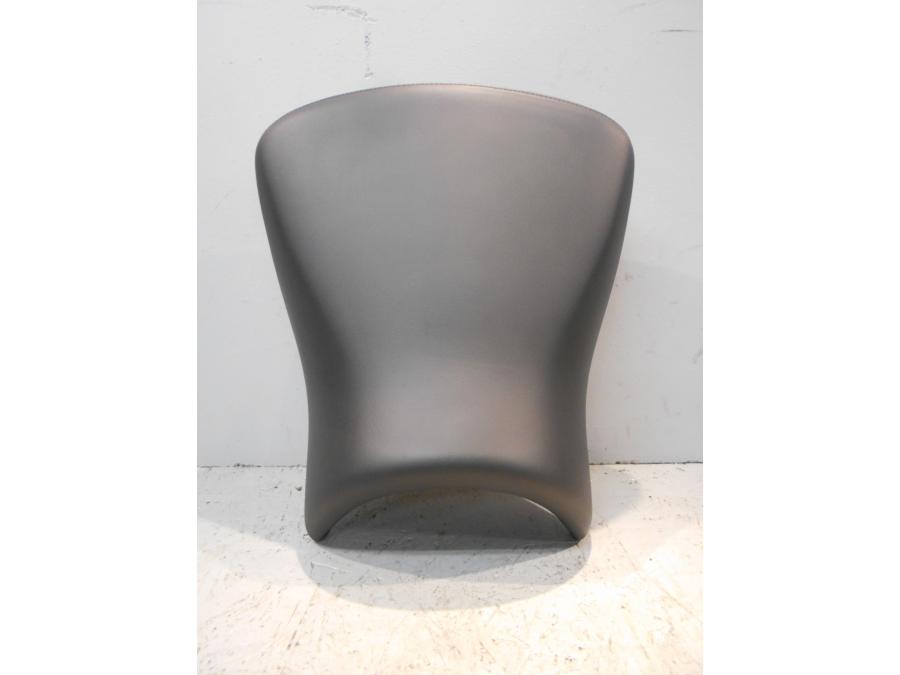 Höger sida på Sadel från en BMW K 1600 -2015 motorcykel.