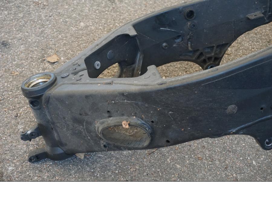 Baksidan på Ram från en Yamaha YZF 1000 R1 -2007 motorcykel.