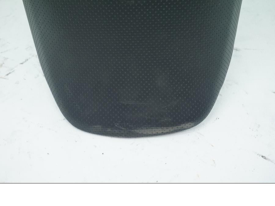 Extrabild1 på Sadel från en Yamaha FZ-6 -2007 motorcykel.