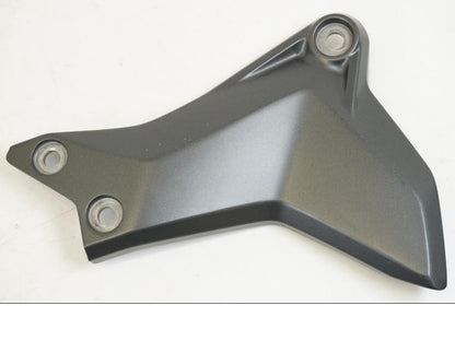 Framsidan på Ramskydd från en Yamaha YZF R7 -2022 motorcykel.