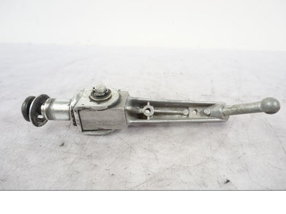 Höger sida på Fotpinne från en Yamaha YZF-R 125 -2008 motorcykel.