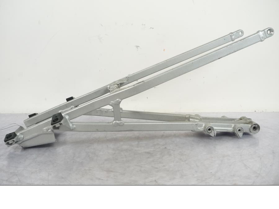 Baksidan på Bakram från en KTM 690 SM R -2009 motorcykel.