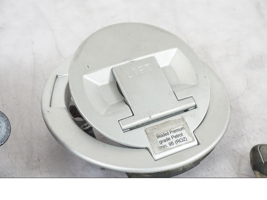 Snett uppifrån på Låssats från en BMW R 1200 GSA -2012 motorcykel.