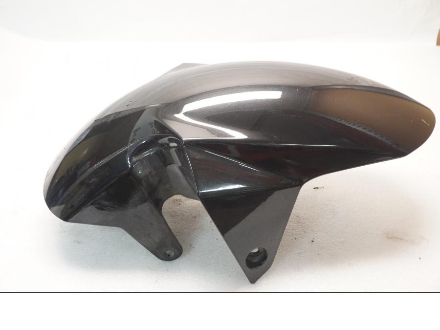 Framsidan på Framskärm från en Suzuki SV 650 -2006 motorcykel.