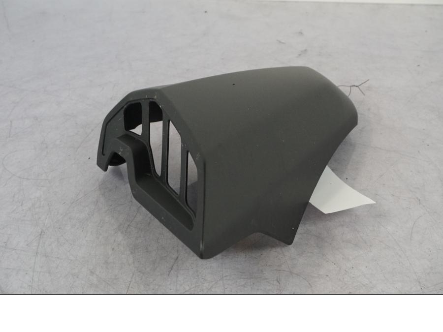 Höger sida på Sidkåpa från en Yamaha MT-09 SP -2018 motorcykel.