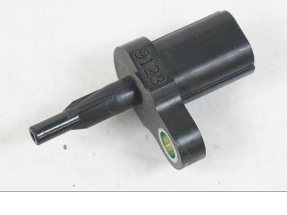 Framsidan på Temperatursensor från en Yamaha MT-07 -2019 motorcykel.