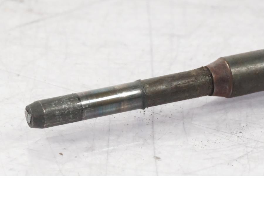 Vänster sida på Kopplingsarm från en BMW R 1200 GS -2005 motorcykel.