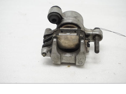 Baksidan på Bromsok från en Honda CBR 900 RR -1998 motorcykel.