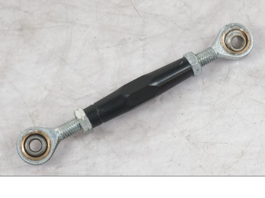 Framsidan på Växellänkage från en KTM 1290 Super Duke R -2022 motorcykel.