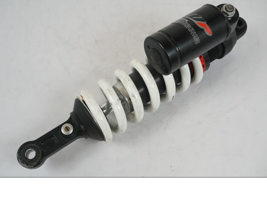 Framsidan på Stötdämpare från en KTM 1290 Super Duke R -2018 motorcykel.