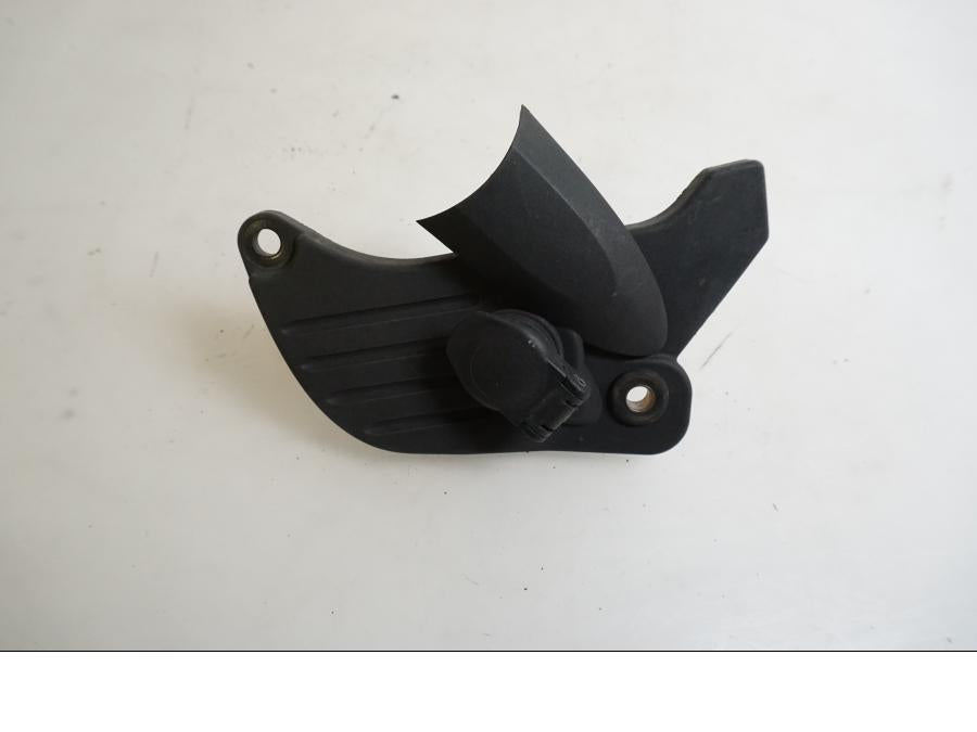 Framsidan på El uttag 12 V från en BMW K 1200 S -2007 motorcykel.