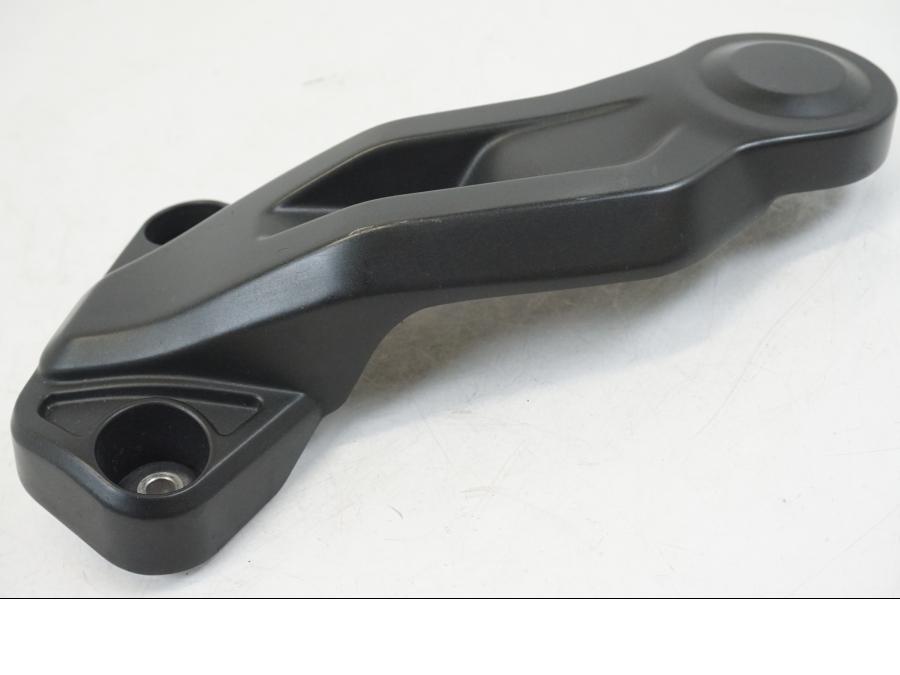 Baksidan på Ramskydd från en Yamaha XSR 700 -2016 motorcykel.