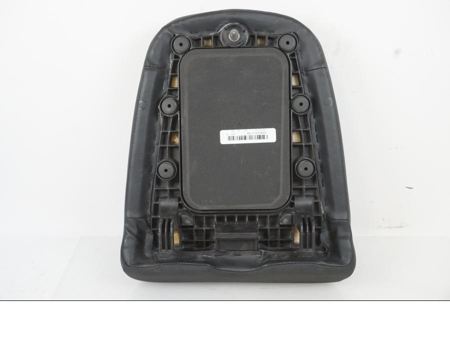 Vänster sida på Sadel från en H-D Adventure Pan America Special RA1250S -2021 motorcykel.