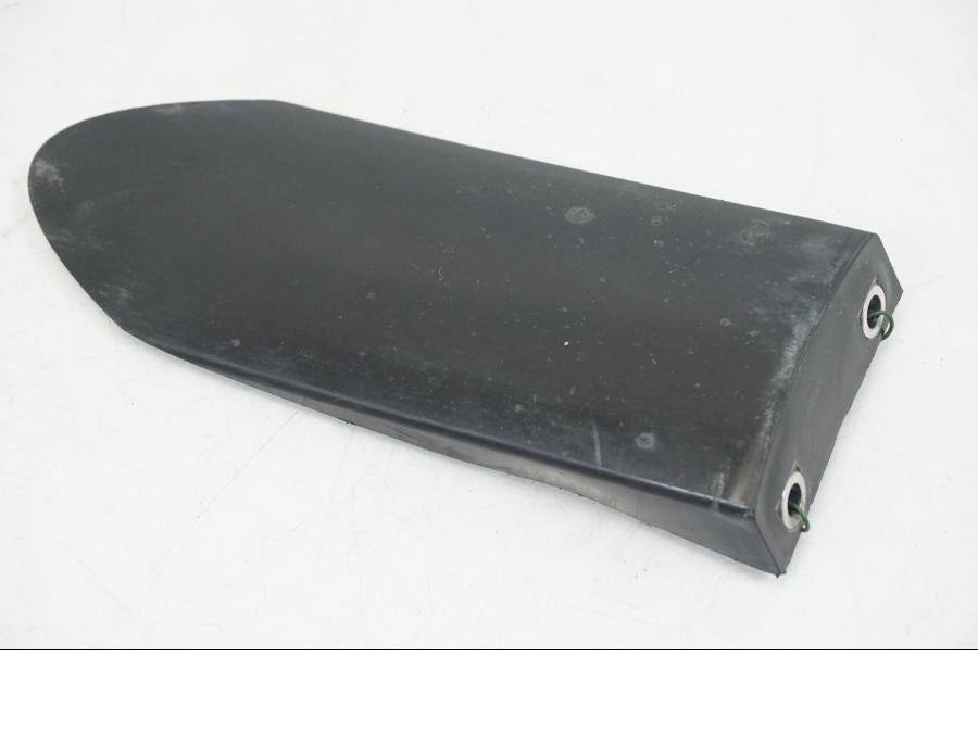 Framsidan på Stänkskydd från en Yamaha XT 1200 A -2010 motorcykel.