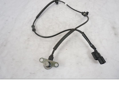 Framsidan på ABS givare från en Kawasaki Z 800 -2014 motorcykel.