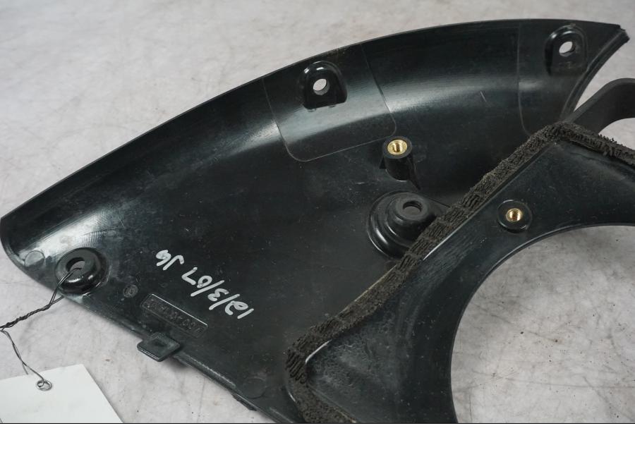 Extrabild2 på Luftvinge från en Buell 1125 R -2008 motorcykel.