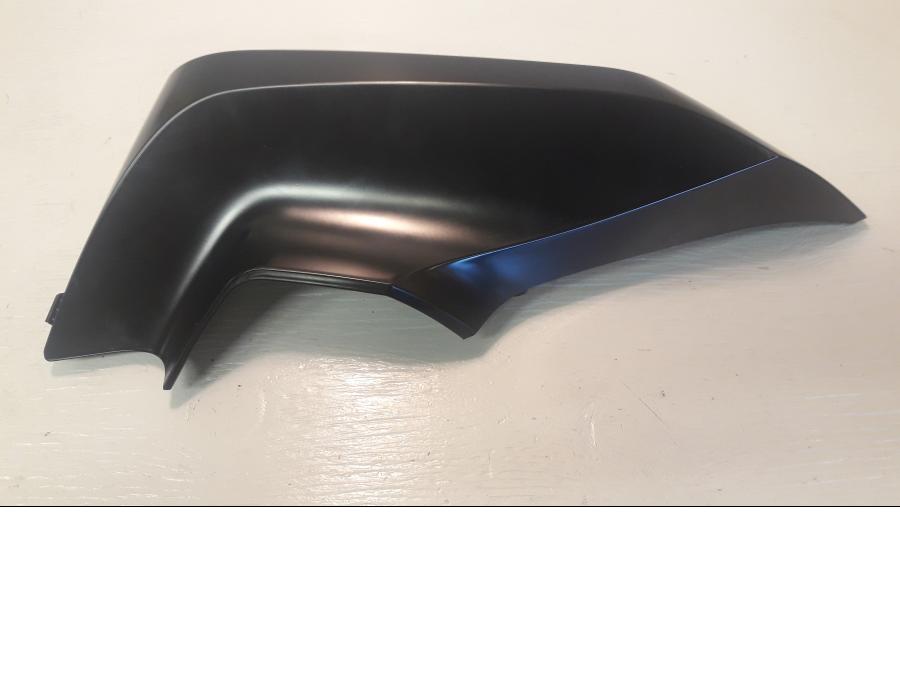 Framsidan på Sidopanel från en BMW K 1600 -2019 motorcykel.